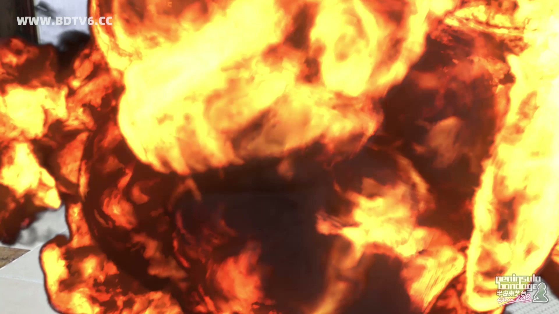 YT2882 Fire in the Hole/index.m3u8_20250714_225503.425.jpg