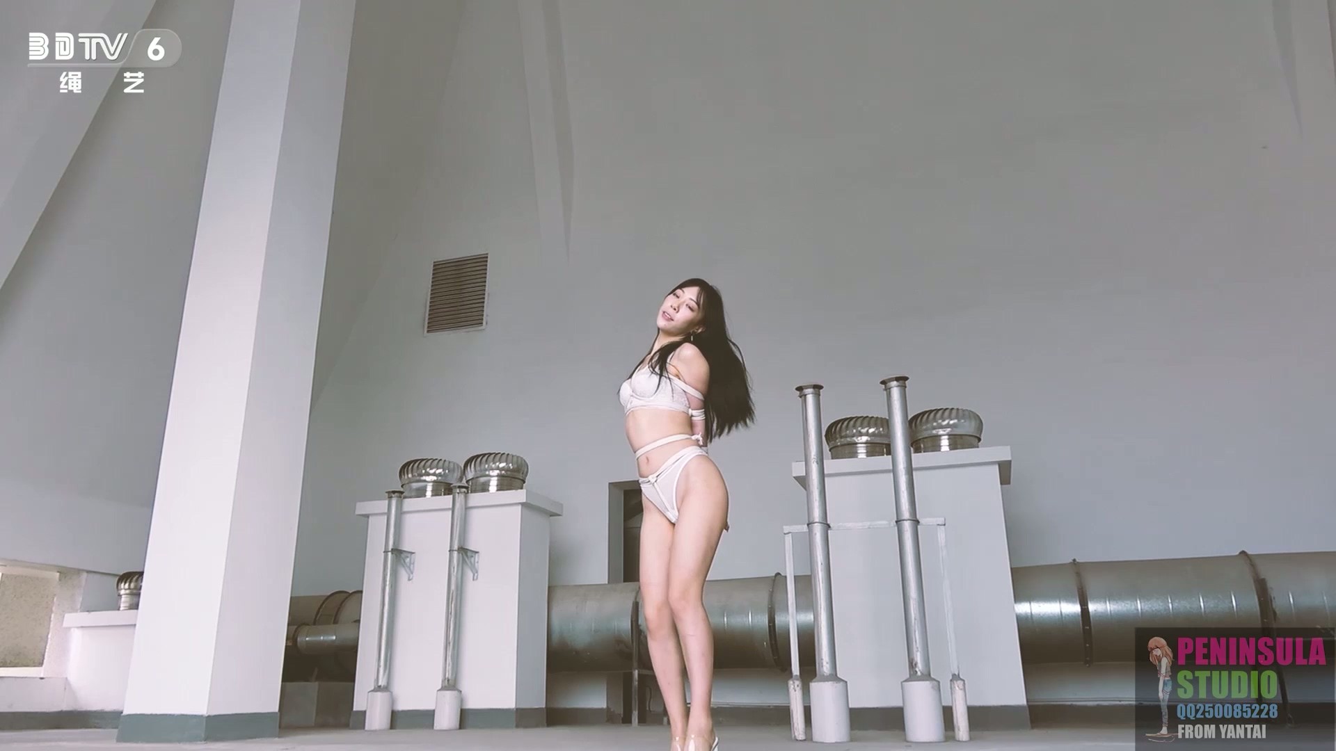 YT278 桃子内衣超紧欧式天台机房热舞/index.m3u8_20250824_020808.908.jpg
