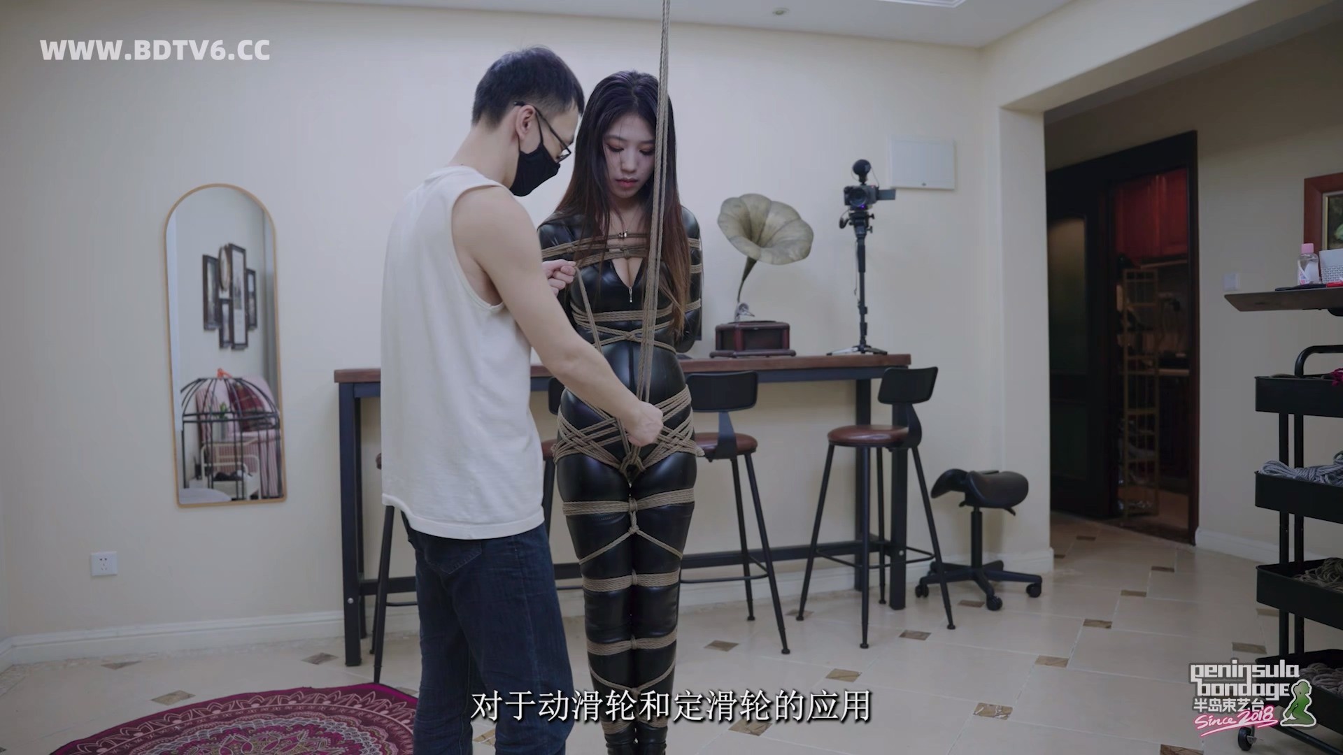 YT2987 半岛特约教程第十二课:基于万能绳库的倒吊/index.m3u8_20251020_061126.777.jpg