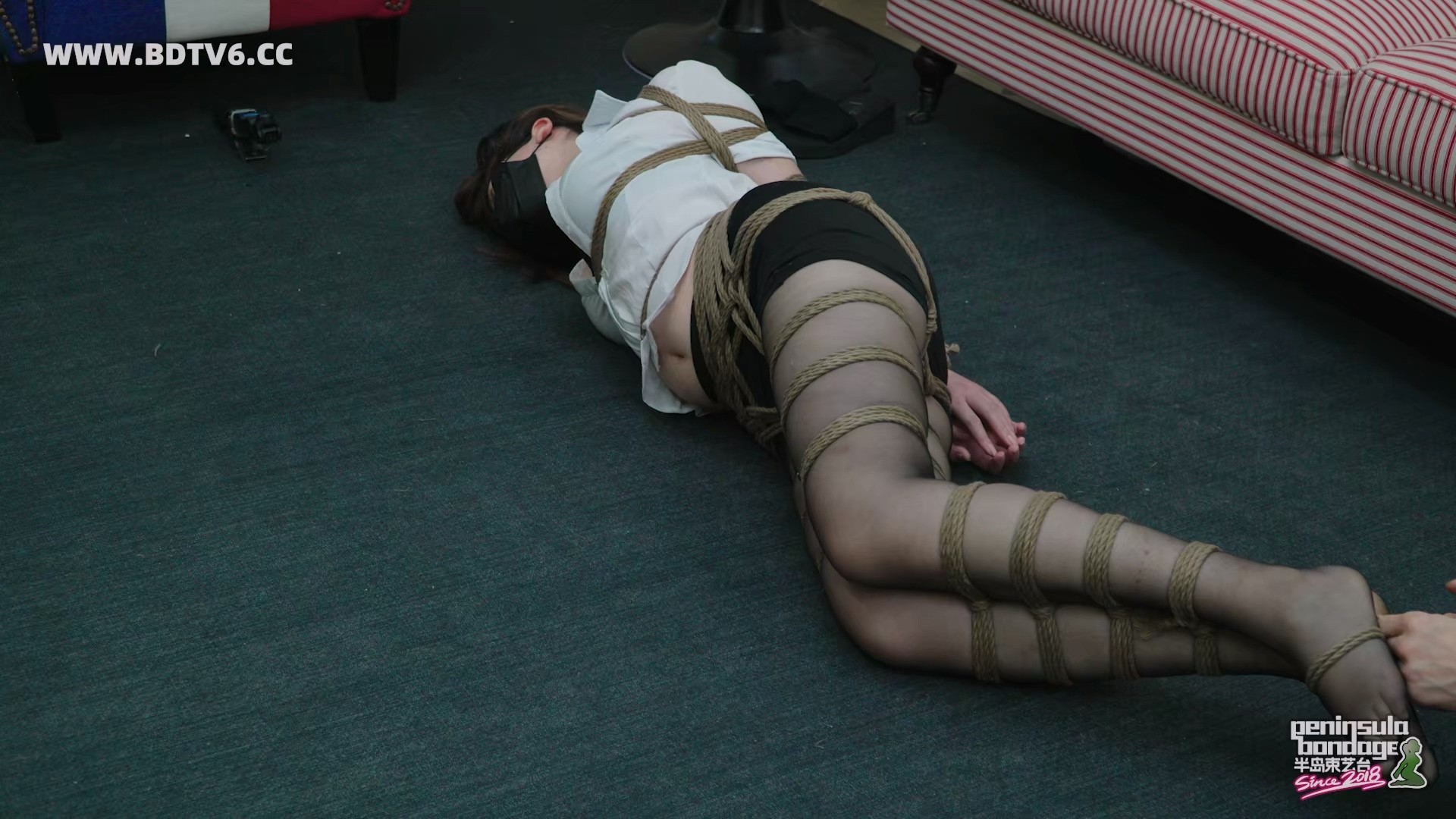 YT2994 新人就是用来折腾的/index.m3u8_20251027_221422.167.jpg