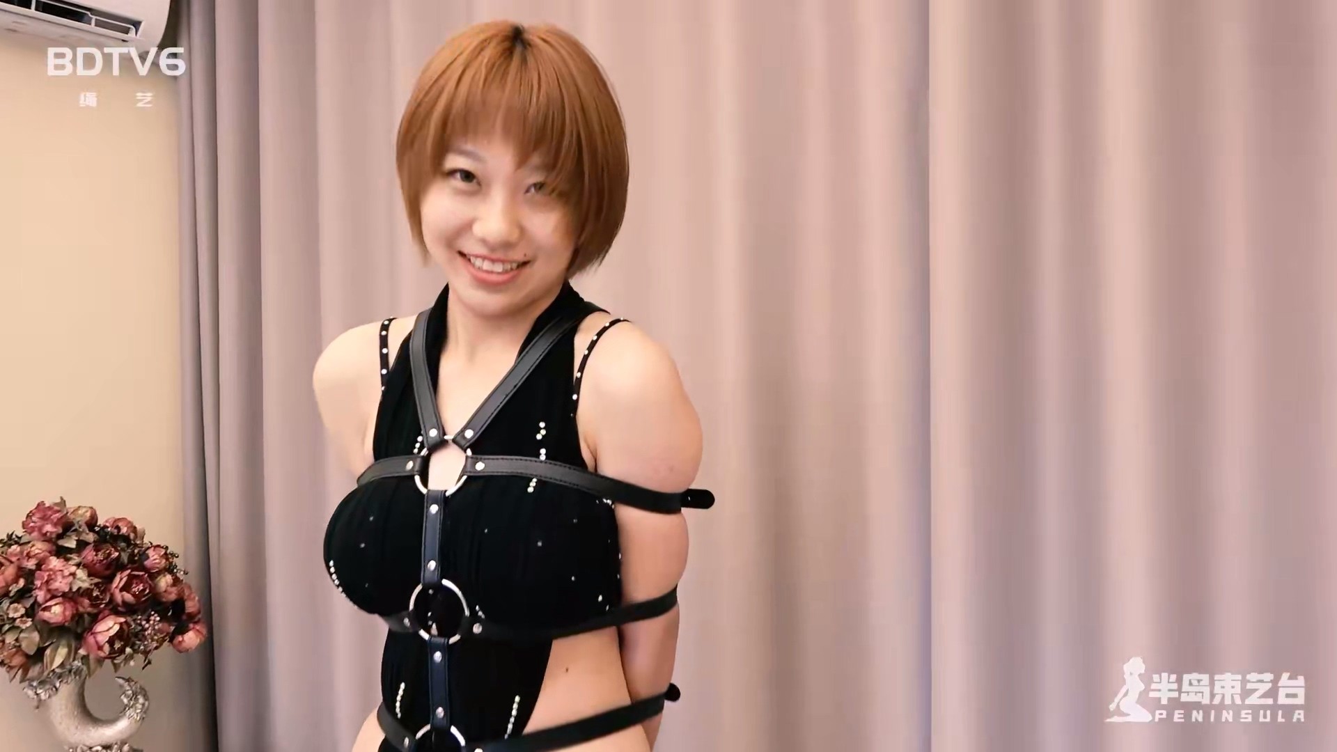 YT3000 舞蹈飓风(半岛八年舞蹈合集)/index.m3u8_20251030_001933.245.jpg
