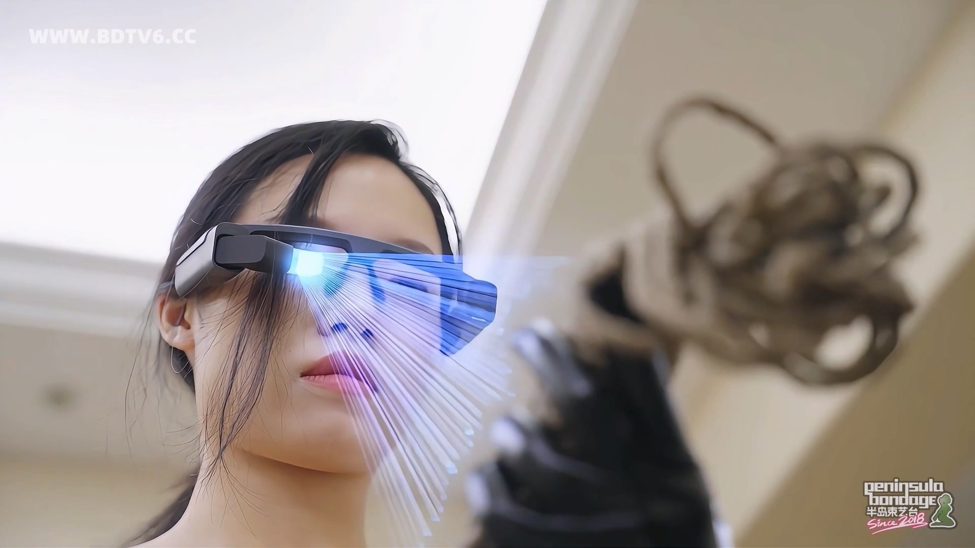 YT2996 来自2225年的问候/index.m3u8_20251031_235743.302.jpg