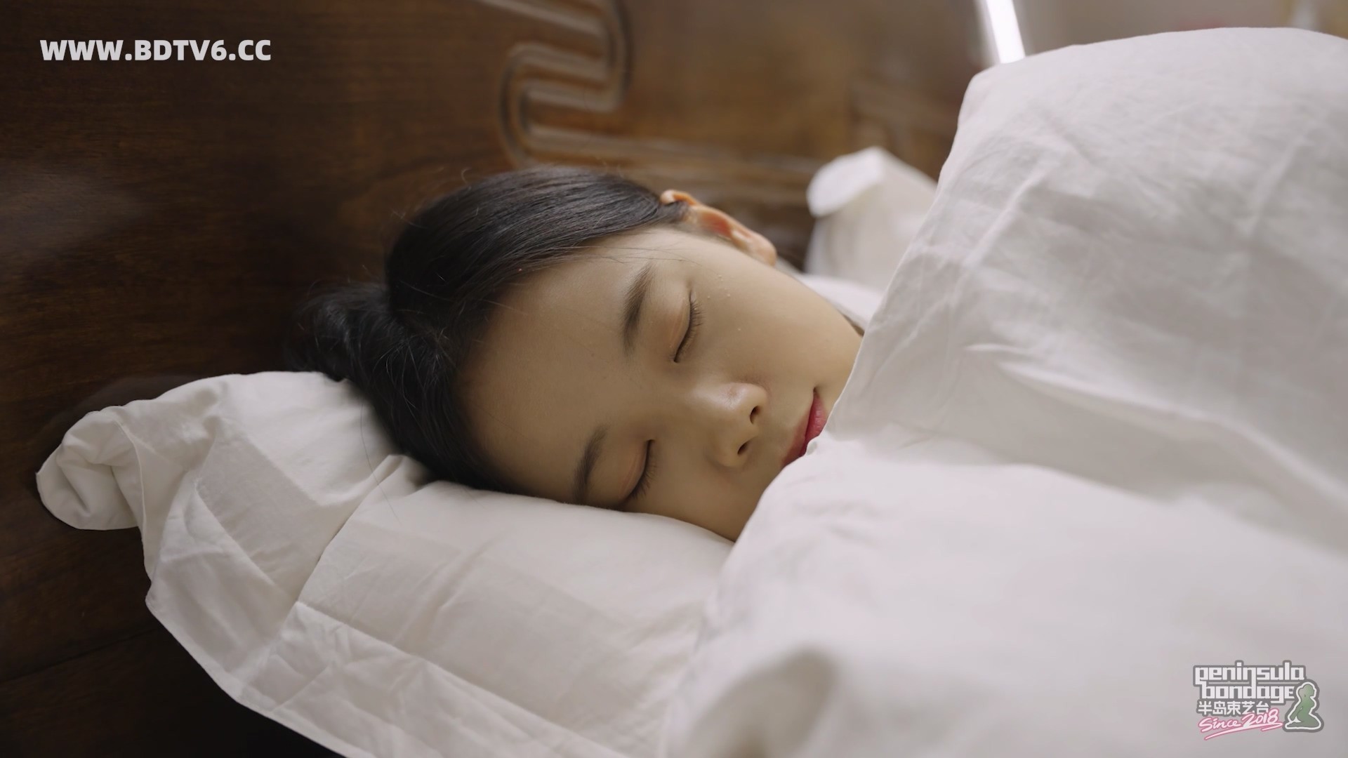YT3027 我不配在地上吗/index.m3u8_20251202_035649.554.jpg