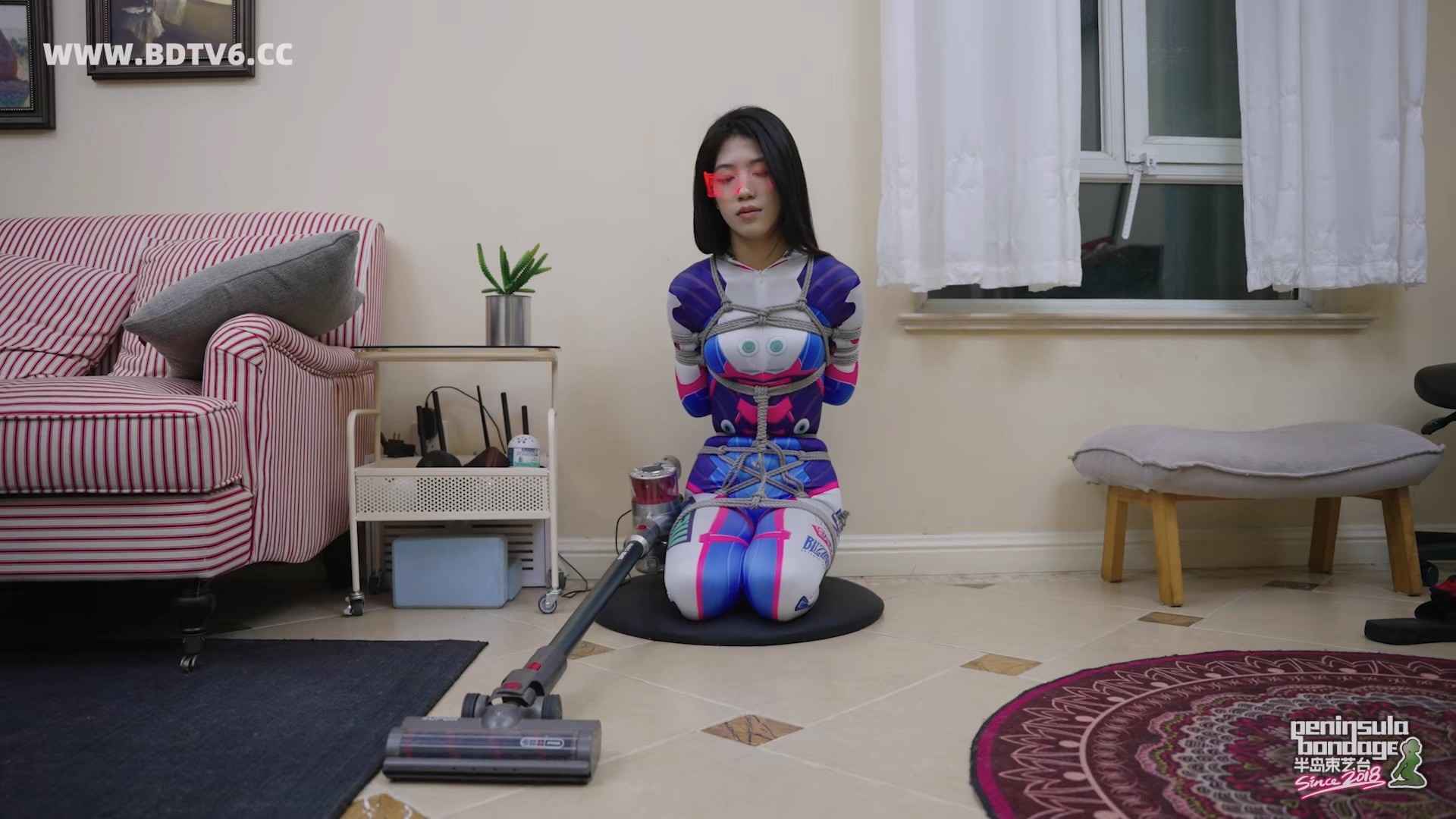 YT3046 多功能AI机器人管家/index.m3u8_20251222_005358.823.jpg