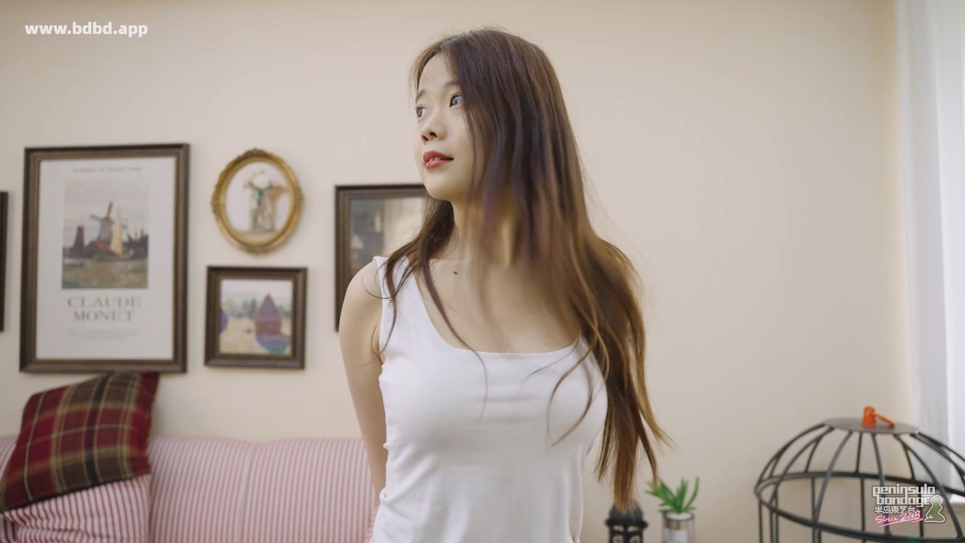 YT3152 无声囚笼.mp4_20260412_013501.210.jpg