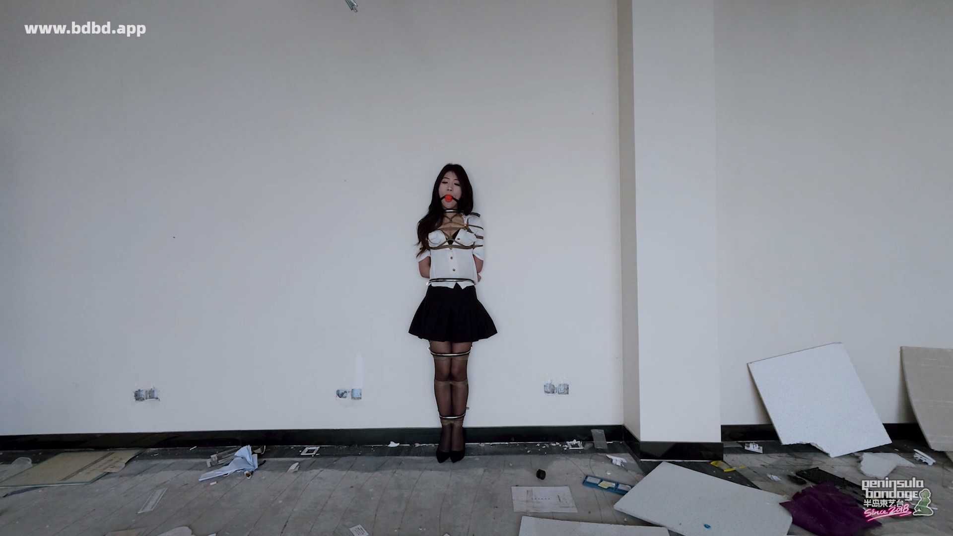 YT3157 无良开发商和无辜售楼小姐姐.mp4_20260416_003009.973.jpg