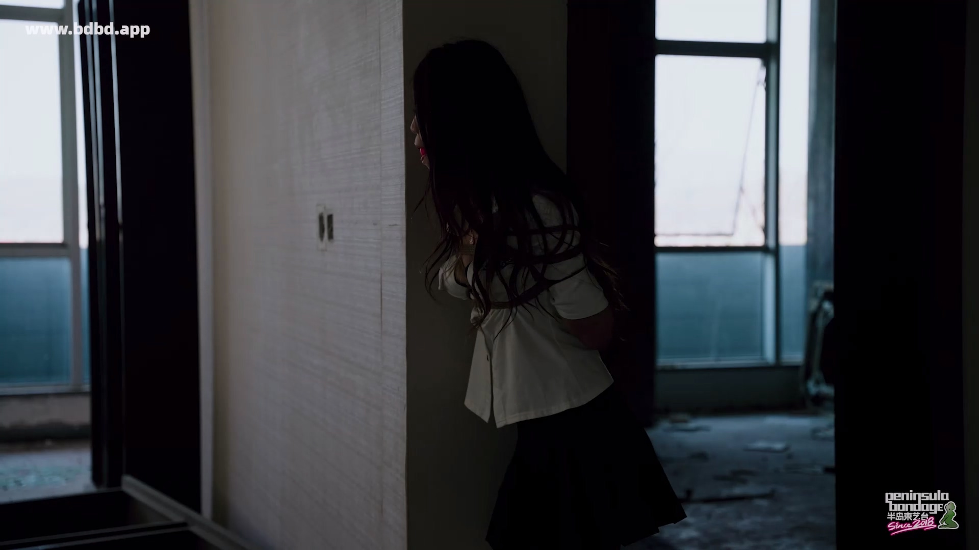 YT3157 无良开发商和无辜售楼小姐姐.mp4_20260416_003101.692.jpg