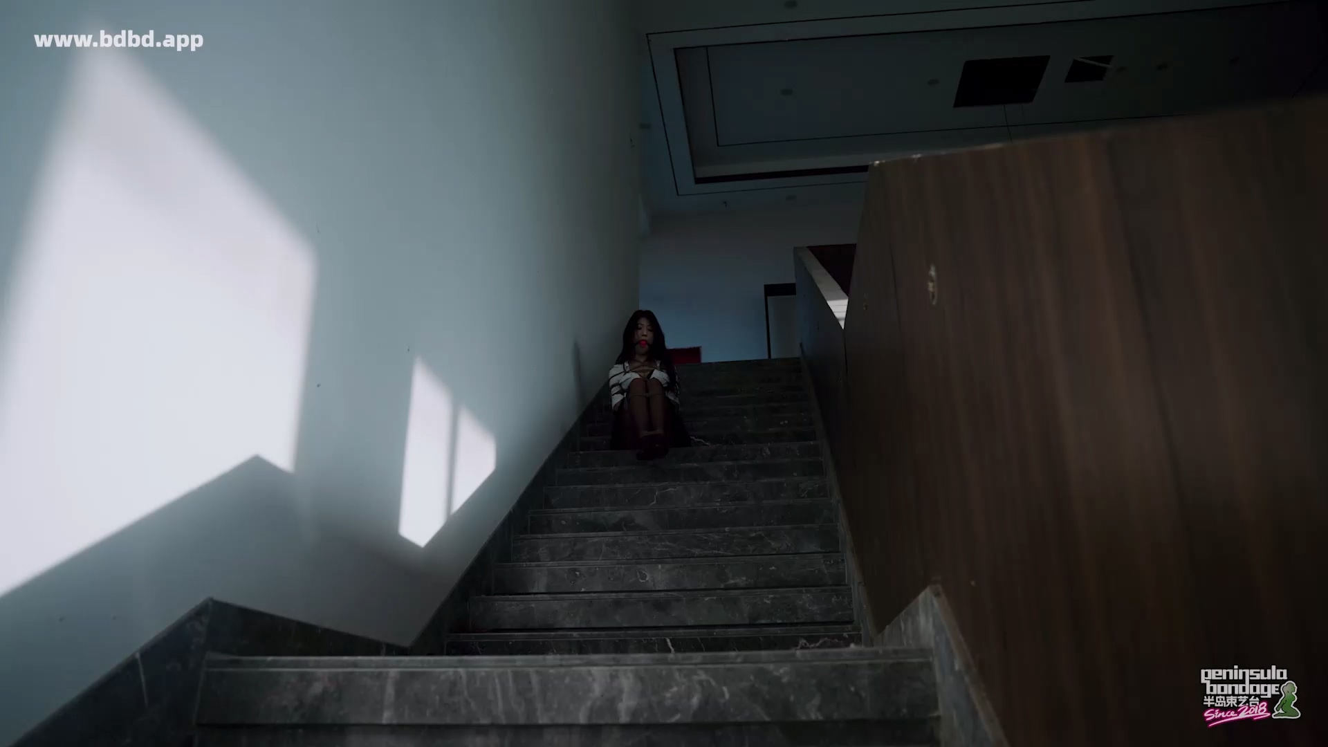 YT3157 无良开发商和无辜售楼小姐姐.mp4_20260416_003129.982.jpg