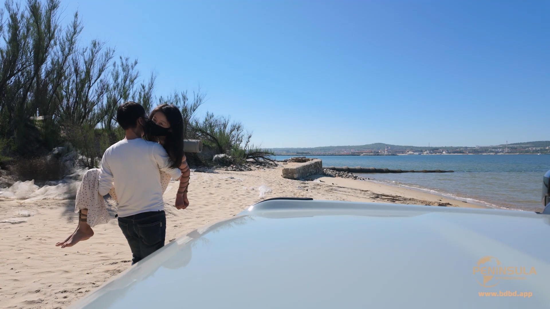 YT3190 抓住夏天的尾巴.mp4_20260519_011714.627.jpg